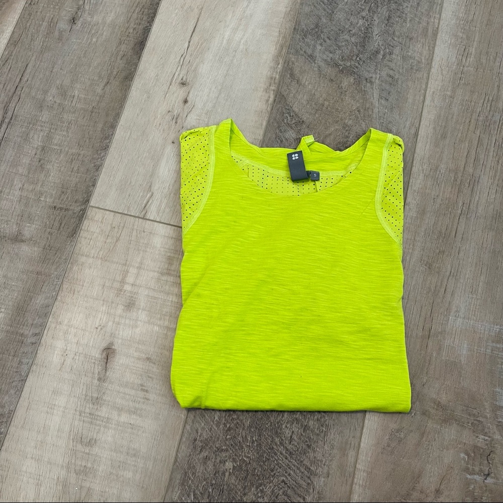 Sweaty Betty t-shirt